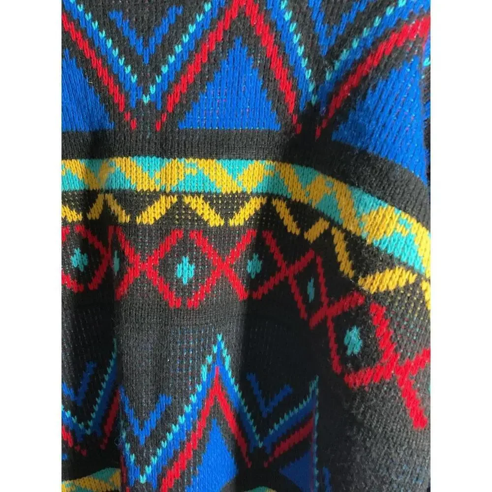 Vintage In Resource/Doris Skis Sweater with Bold Geometric Pattern Large